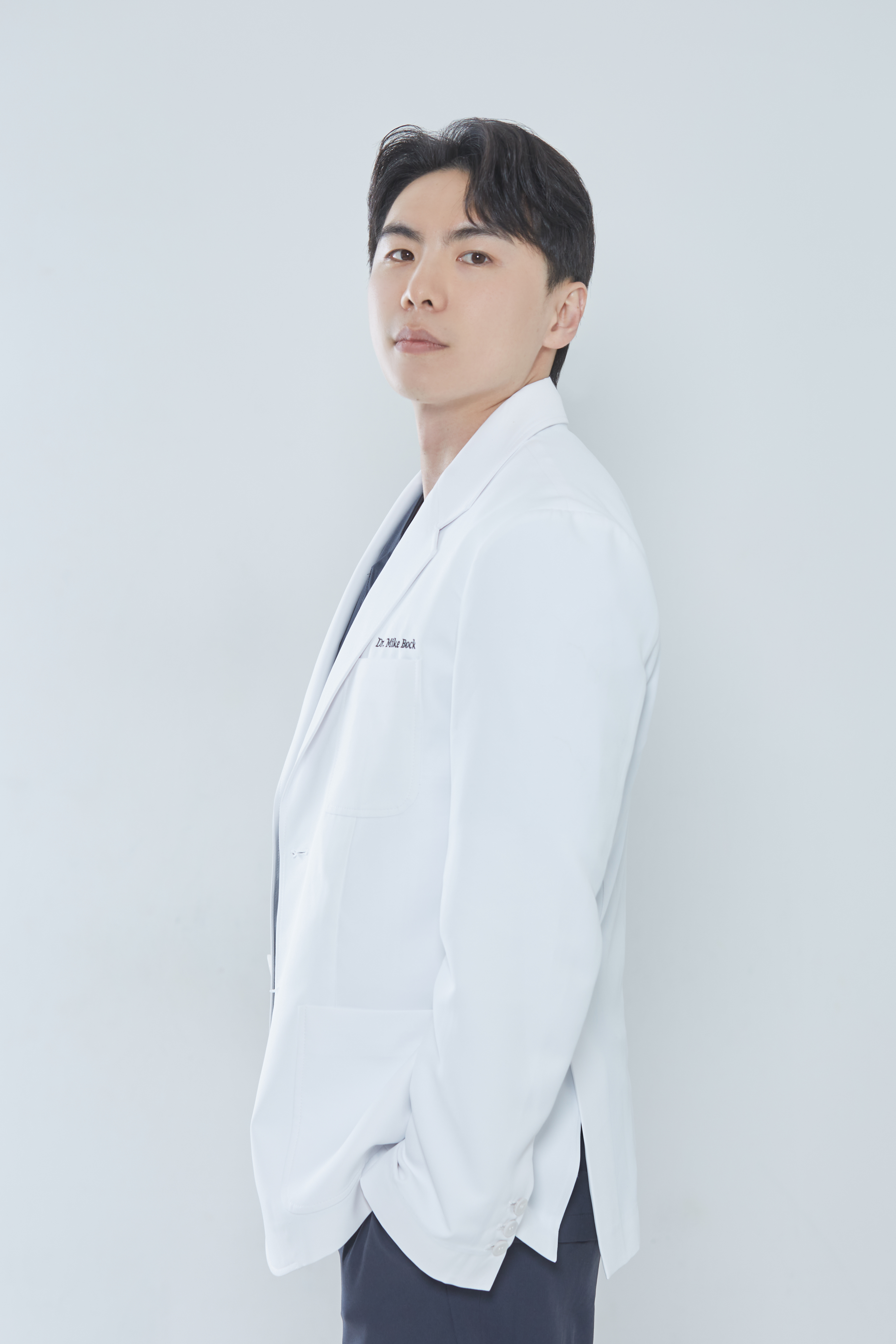 Dr. Minsung Bock